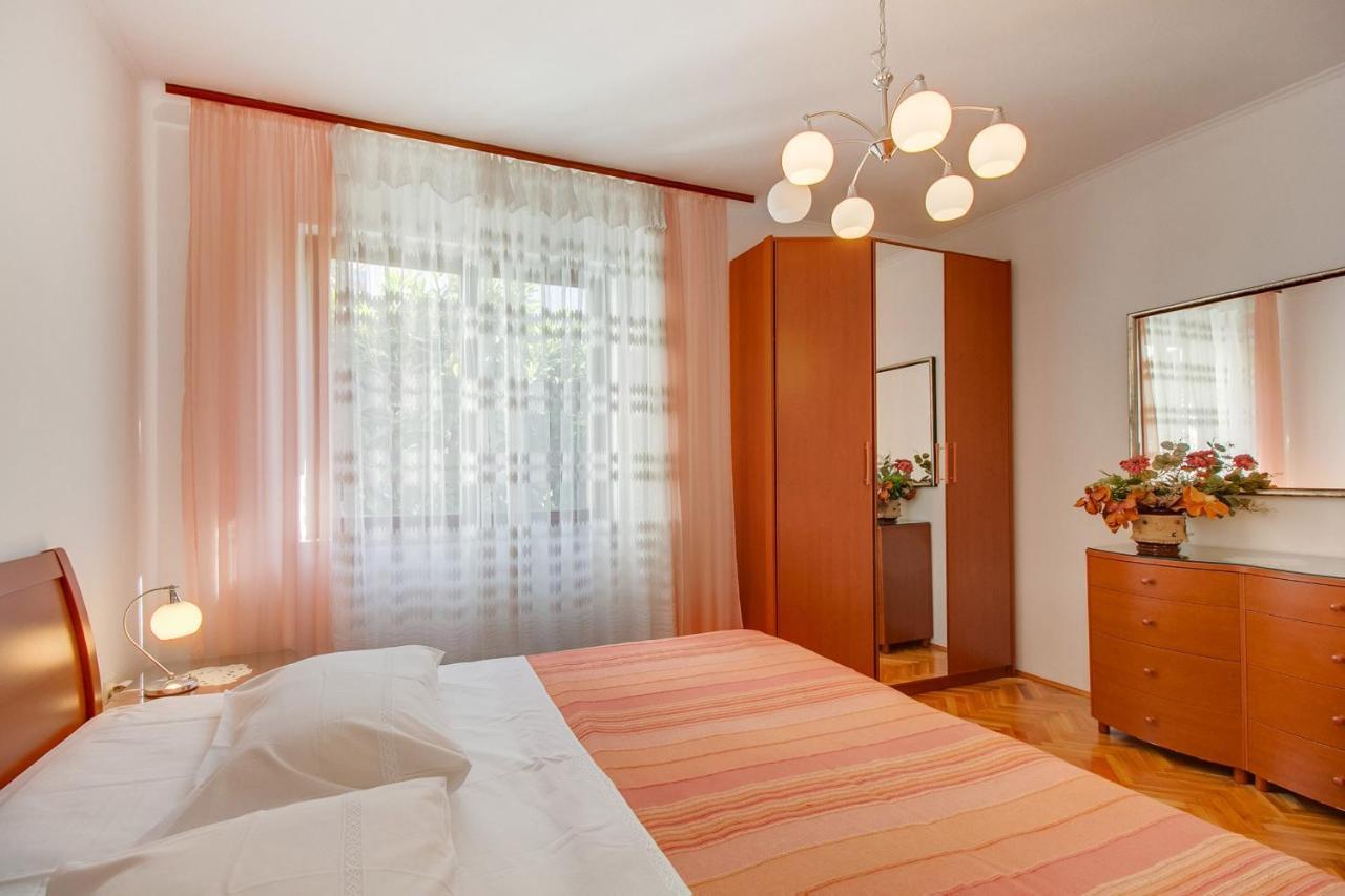 Apartman Mirjana 1 Mali Losinj Exterior photo
