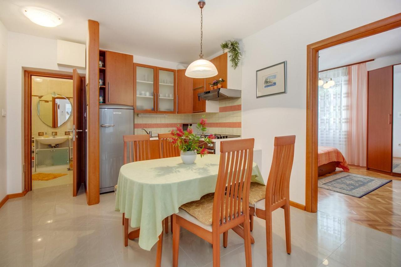 Apartman Mirjana 1 Mali Losinj Exterior photo